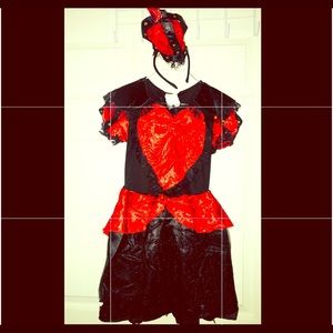 🖤Heartbreaker 2 Piece Queen Halloween Costume.